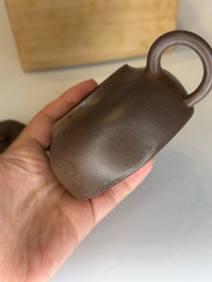 中国 宜興 紫砂 茶壺 紫泥 六角壺 底部刻款あり 共箱傷有り 骨董品 煎茶道具