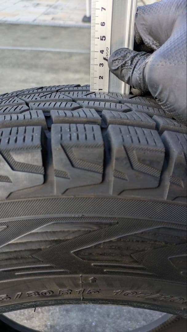 ヨコハマタイヤ iceGUARD 6075 スタッドレスタイヤ 15インチ