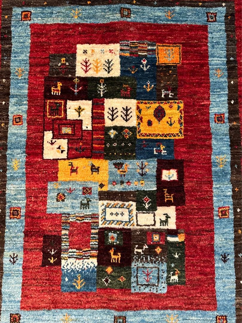 ギャッベ　ペルシャ絨毯