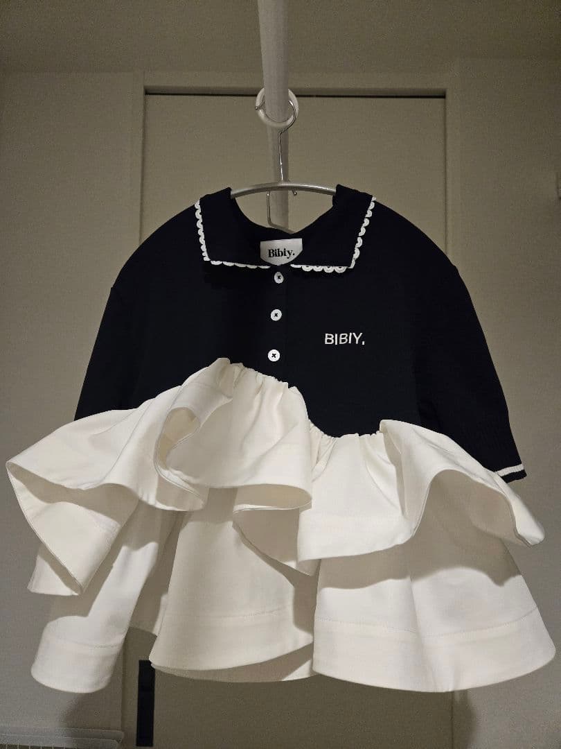 bibiy. フリル ペプラム　半袖シャツ ネイビー　pop up限定