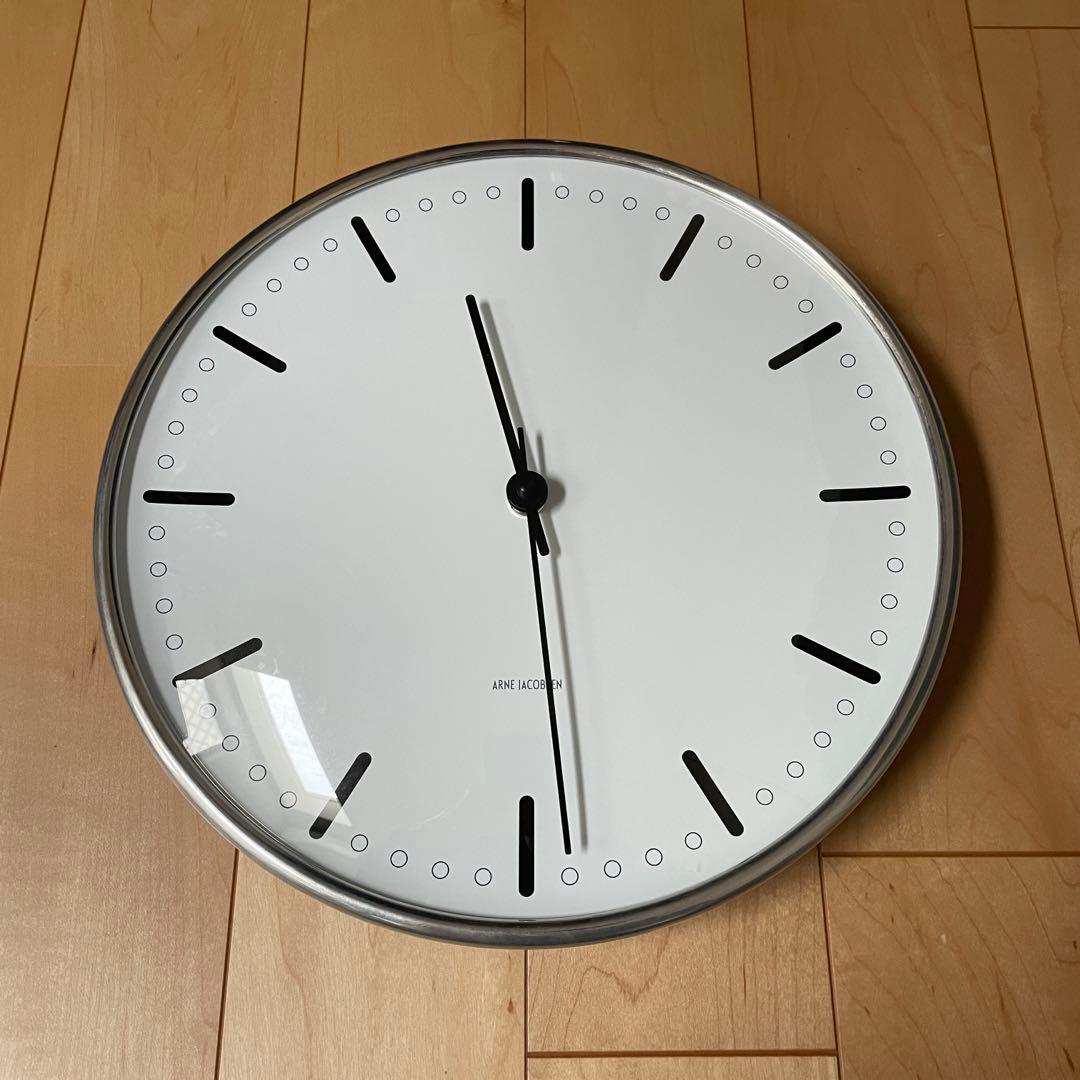 アルネヤコブセン　壁掛け時計　29cm