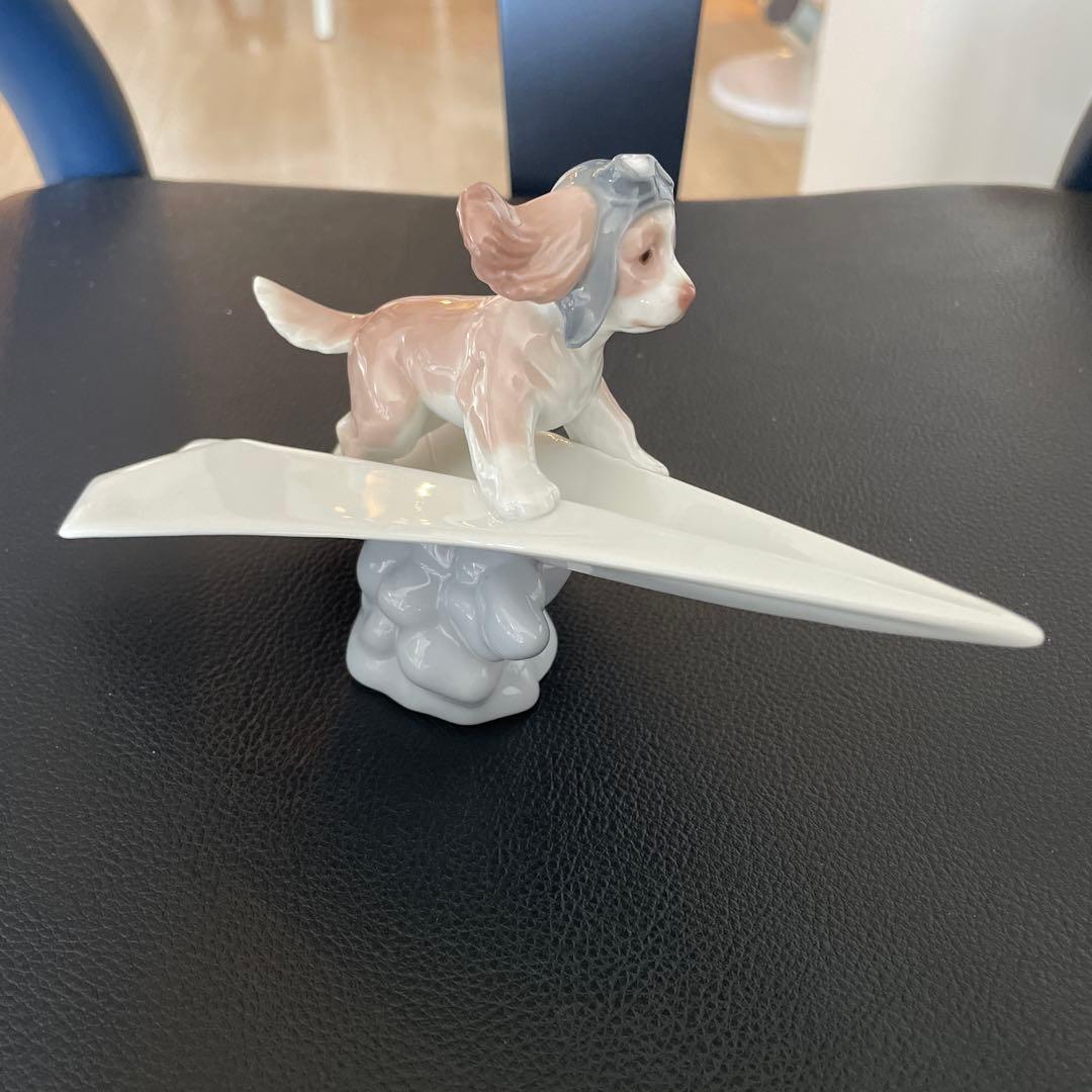 ☆LIADRO リアドロ 犬と紙飛行機 陶器 人形