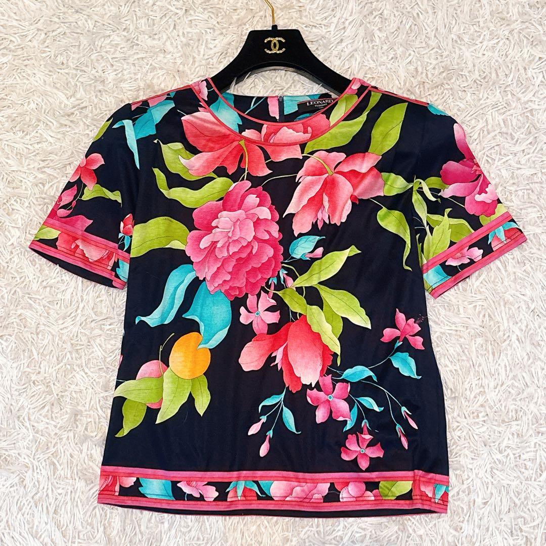 未使用級✨レオナール 半袖 ブラウス カットソー トリム 花柄 レディース