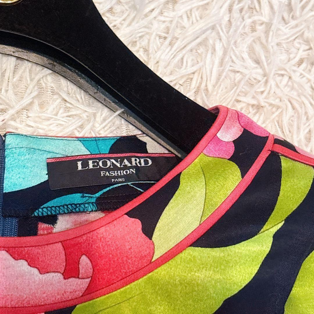 未使用級✨レオナール 半袖 ブラウス カットソー トリム 花柄 レディース