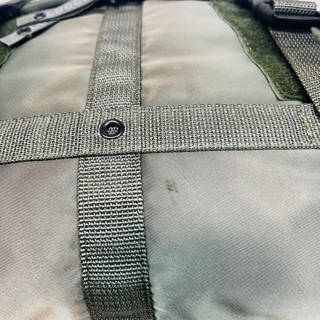 未使用に近い　Luggage Label オリーブグリーン メッセンジャーバッグ