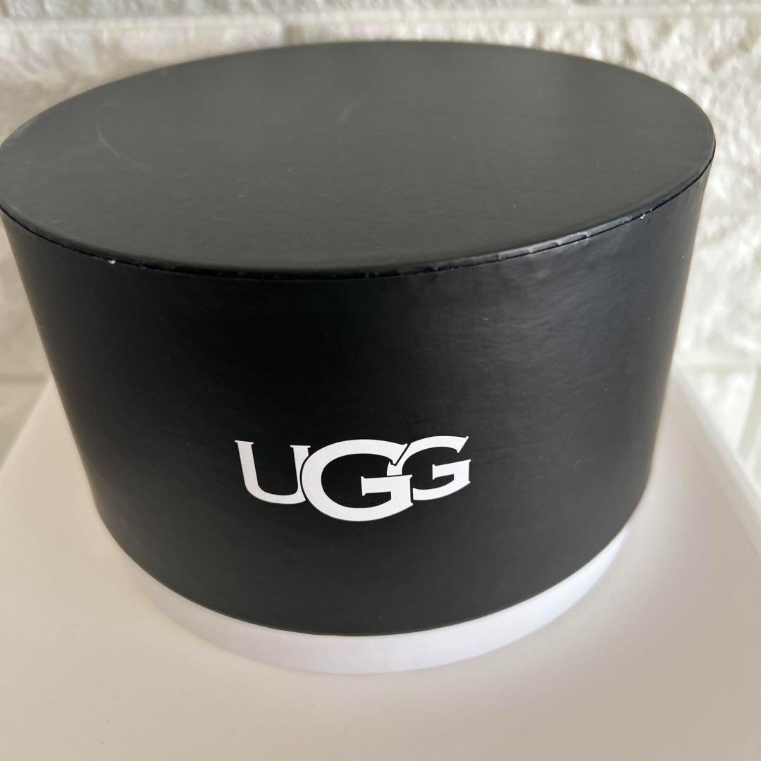 【新品未使用】SALE!!♡UGG イヤマフ チェスナット　完売品　防寒　耳あて