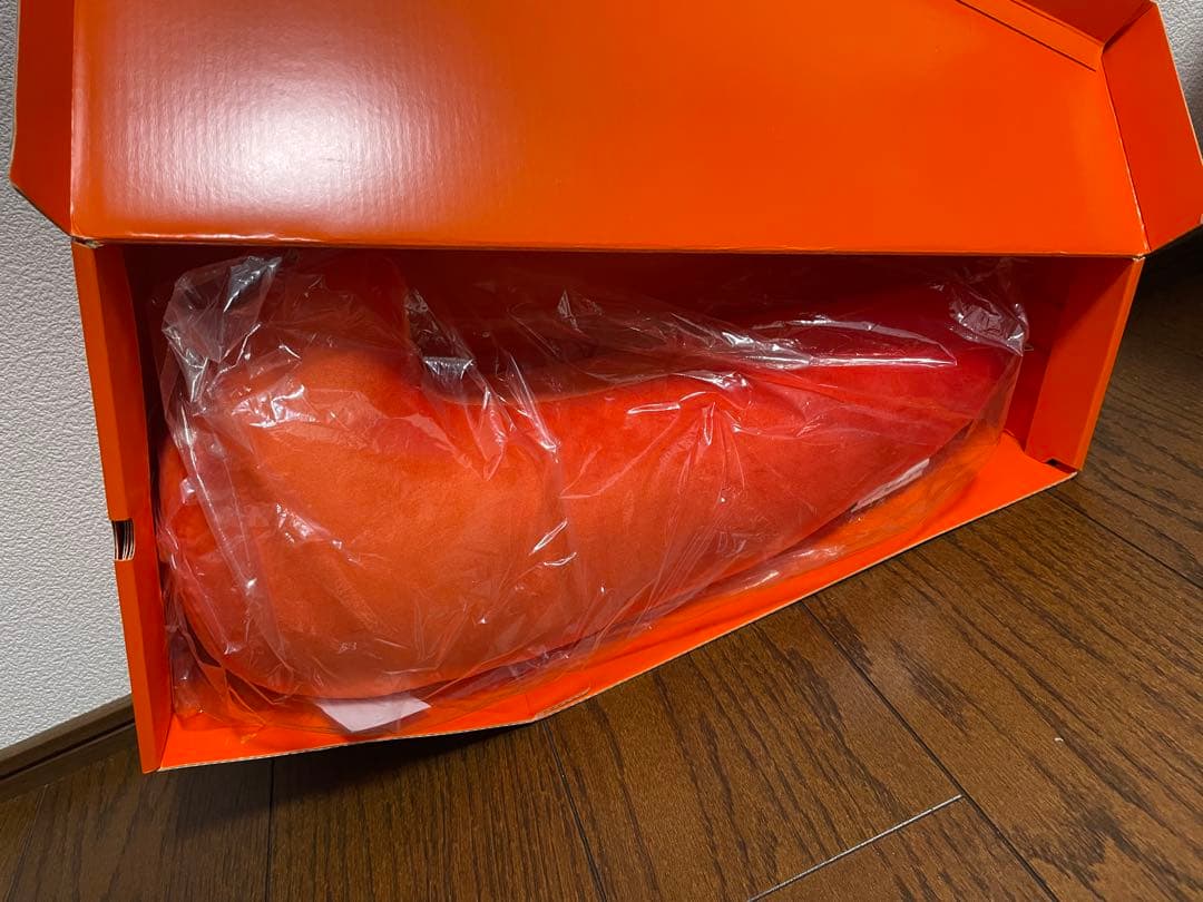 ナイキ バースデー ピロー ギフト ボックス