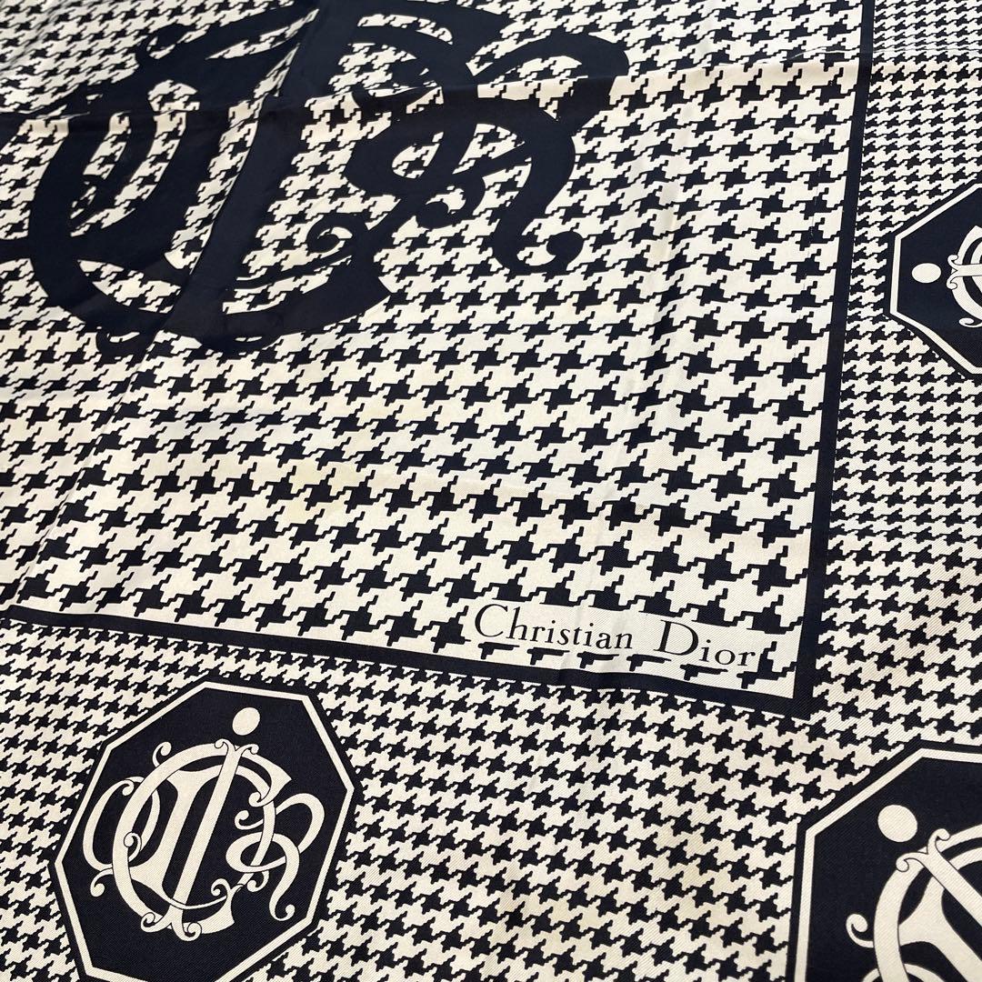 クリスチャンディオール　エンブレムロゴ　シルク　スカーフ　♡千鳥格子♡