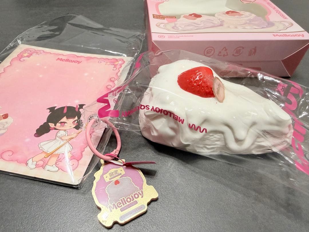 mellojoy メロジョイ スクイーズ ショートケーキ スライス