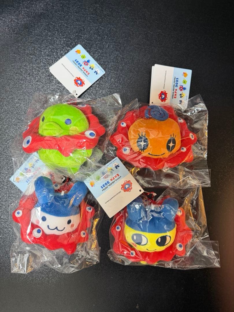 【公式】万博　EXPO たまごっち　ミャクミャク　キーホルダー　フルセット
