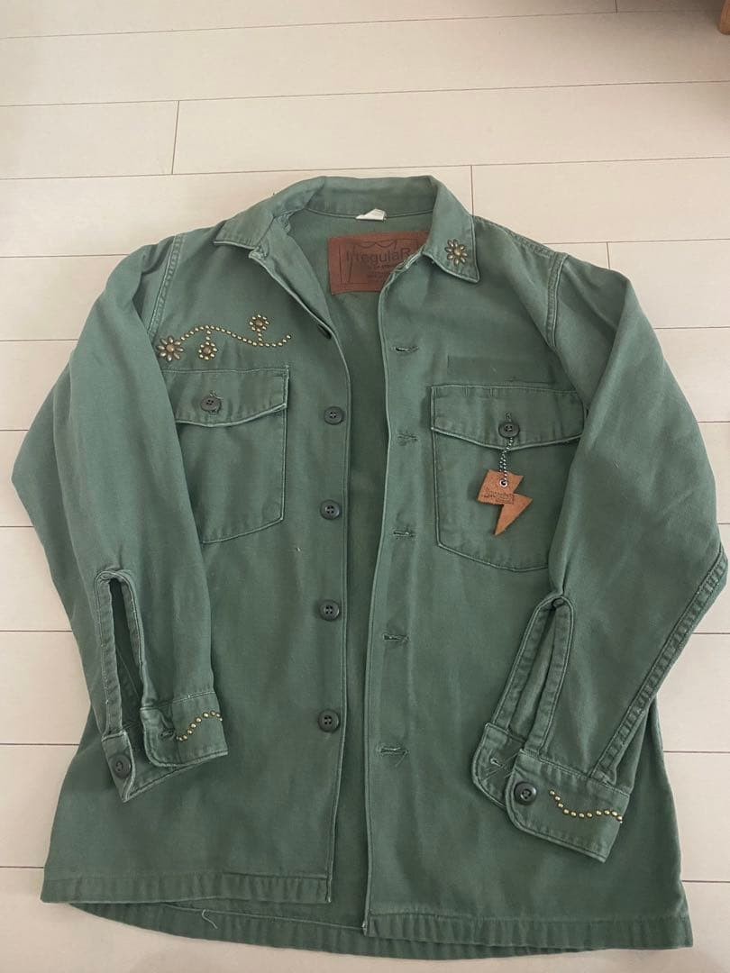 ⭐️値下げしました⭐️Irregular グリーンミリタリージャケット