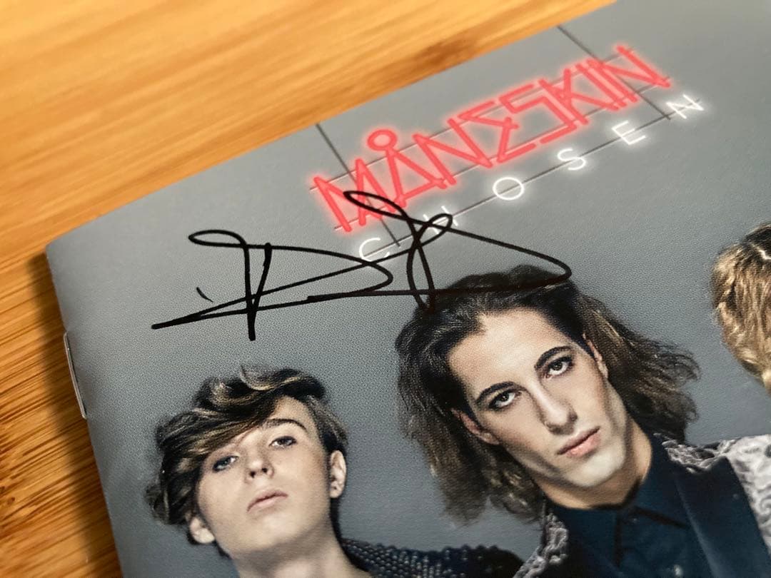 ダミアーノ直筆サインマネスキンmaneskin メガジャケット付chosenCD