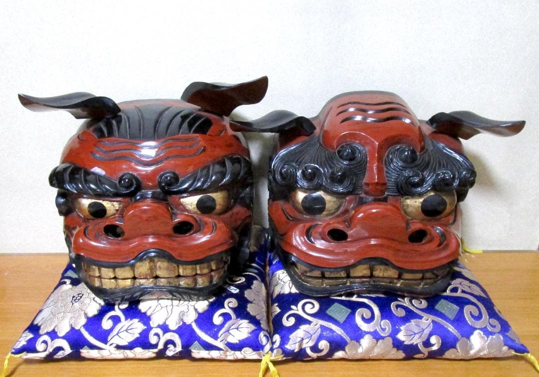 郷土工芸品［夫婦獅子頭］座布団付き
