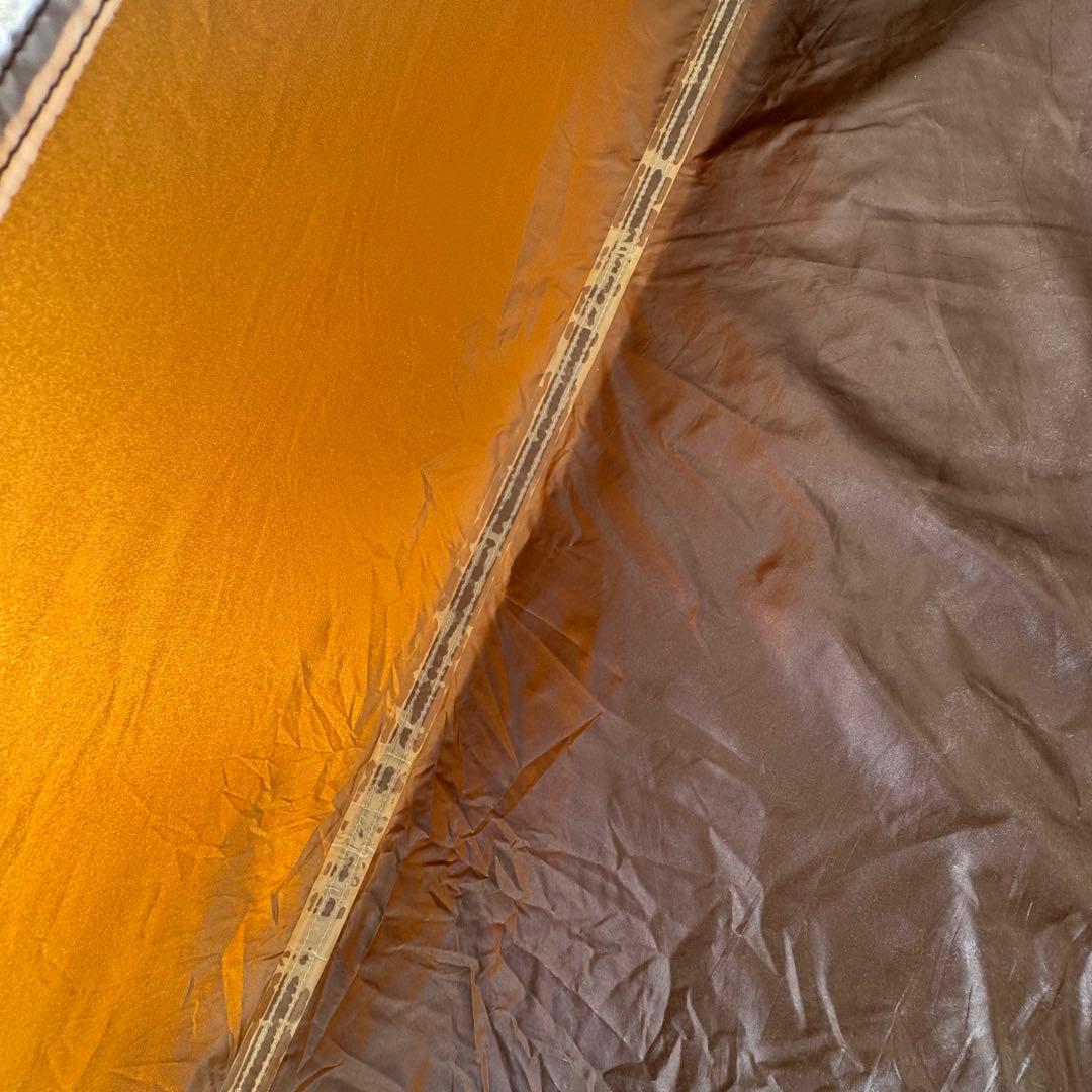 人気モンベル　クロノスドーム2 山岳テント　オレンジ　軽量コンパクト