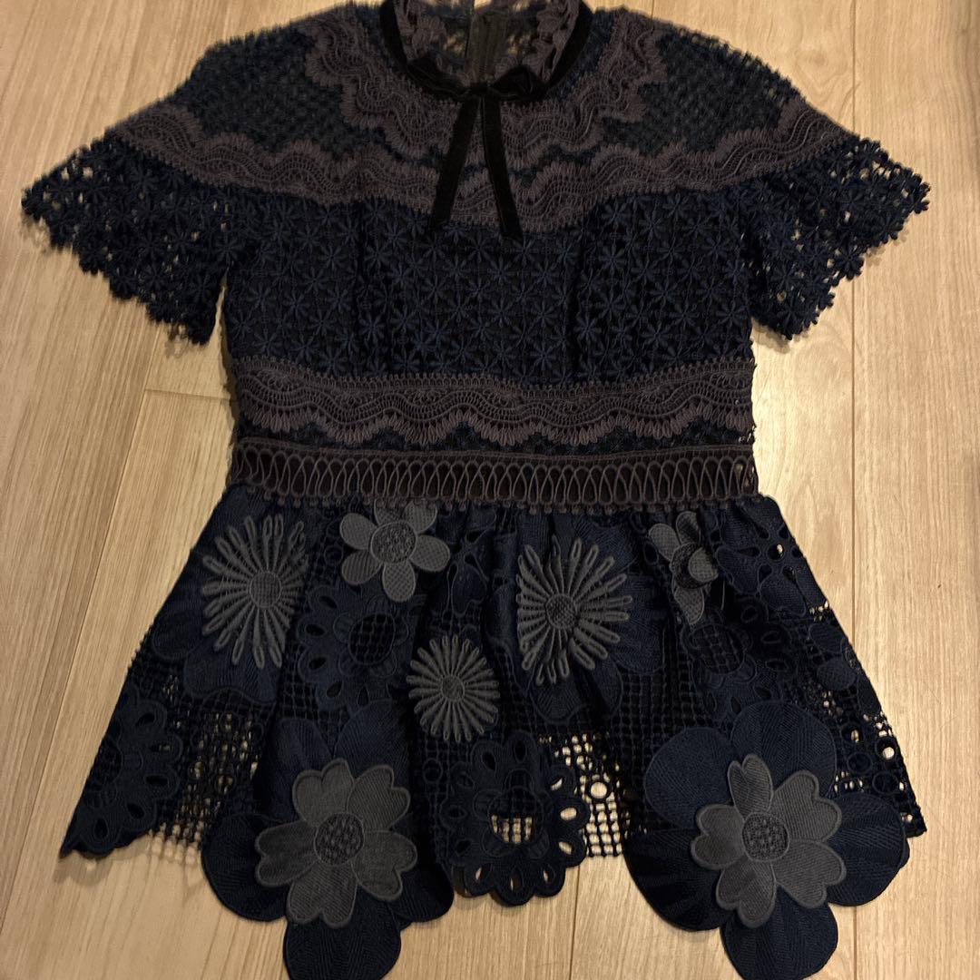 セルフポートレイト　刺繍　トップス