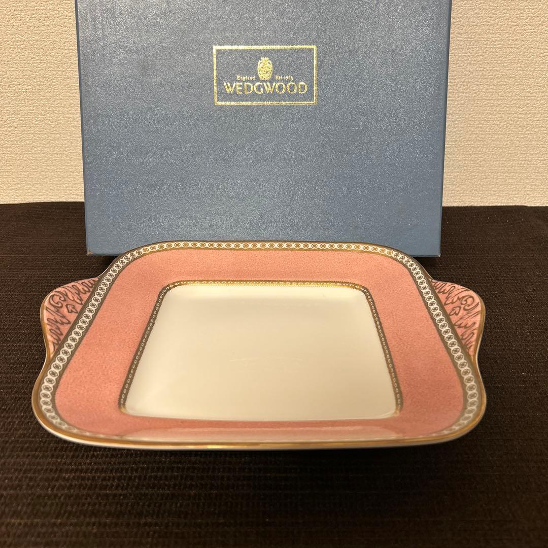 ウェッジウッド　ユーランダー　パウダーピンク　B&Bプレート　デザートプレート