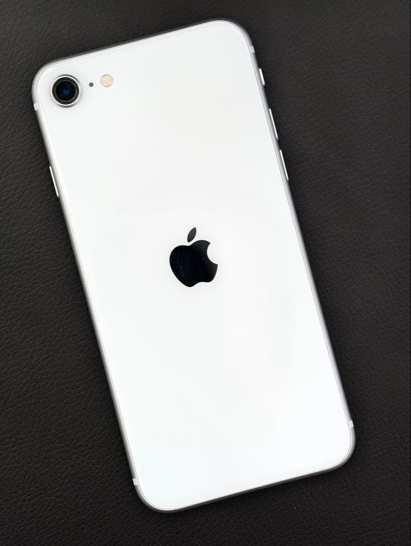 Apple iPhone SE (第2世代) ホワイト 64gb