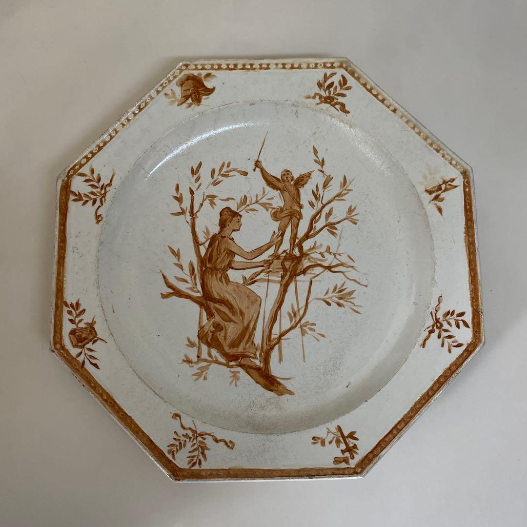 クレイユ女神さまと天使のお皿