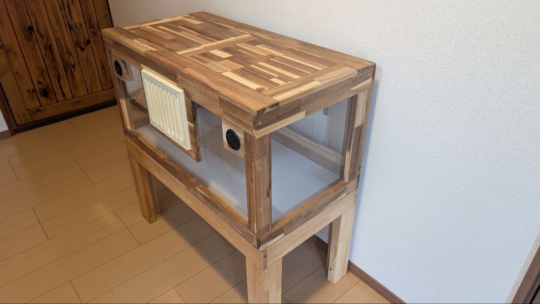 アカシア集成材15ミリ幅90縦45奥行45全面アクリル板仕様 蜜蝋オイル仕上げ！