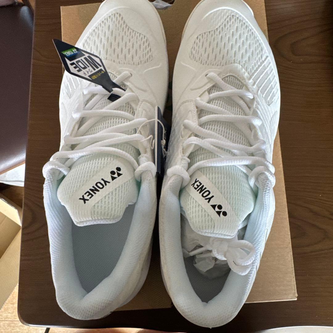 ヨネックス パワークッション ソニケージ　ワイド　GC ホワイト　27センチ