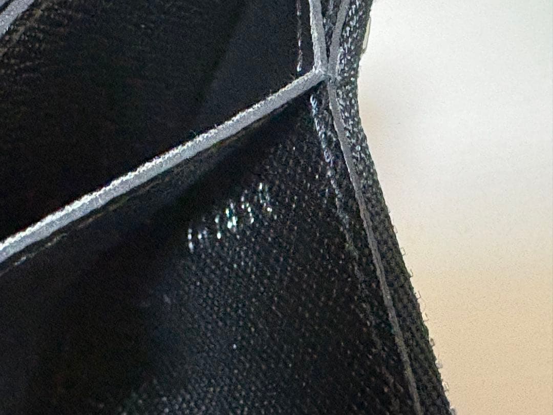 ルイヴィトン　タイガ　ポルトフォイユ　アコルディオン　長財布　正規品