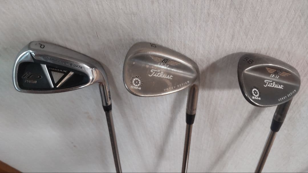 レガシー等美品15本メンズゴルフセット雨具&カバー&小物付き