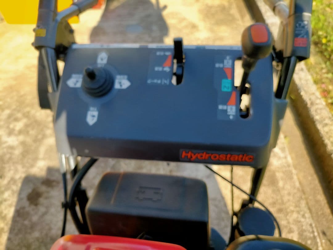 は*る様 Honda HS870除雪機 新潟県上越市から150kmまで送料無料