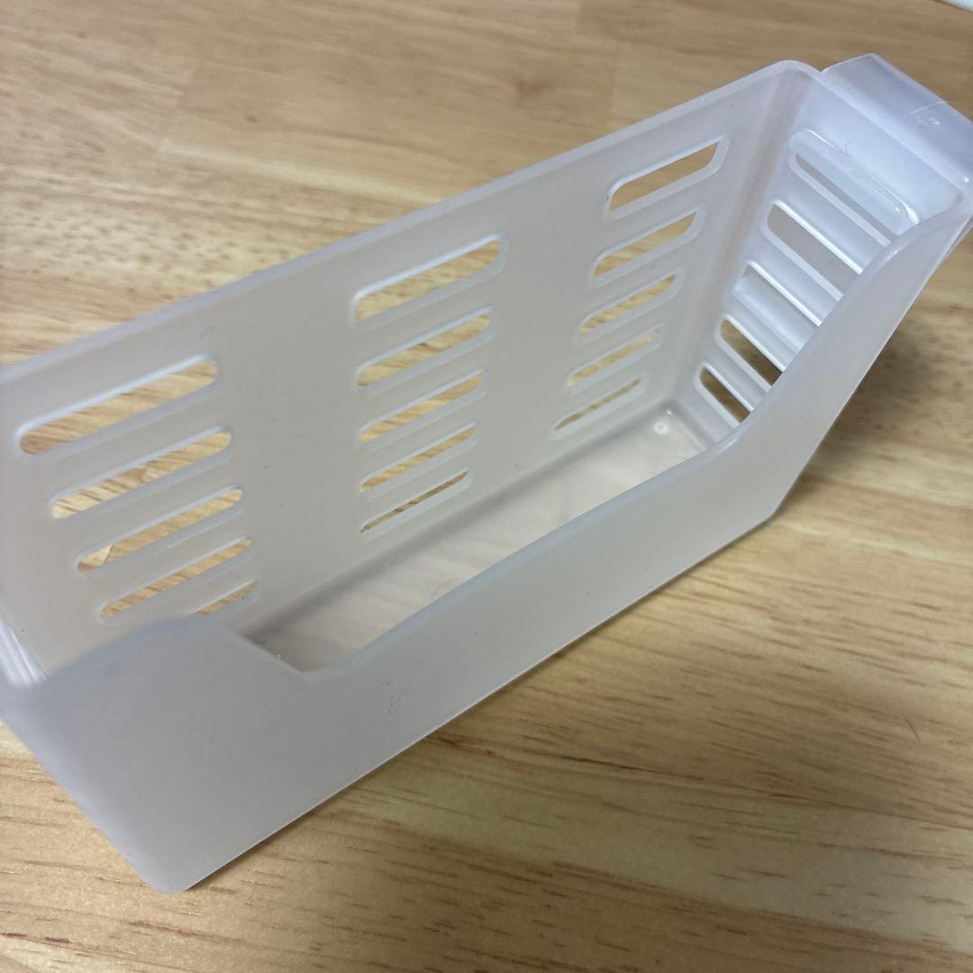 透明プラスチック収納ケース　1個