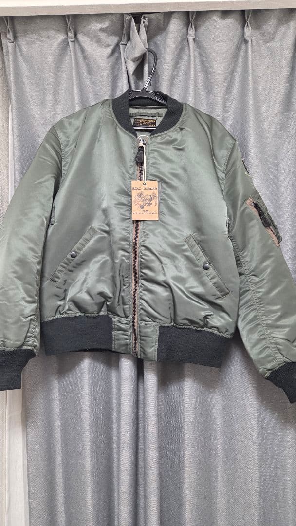 MIL-J-8279（1955〜57年）初期型MA-1 改良復刻モデル　XL