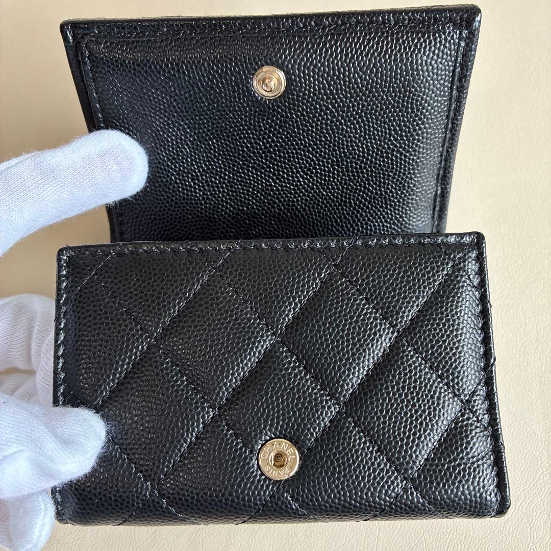 キッチン戦隊クックルン★CHANELシャネル三つ折り財布　キャビアスキン黒