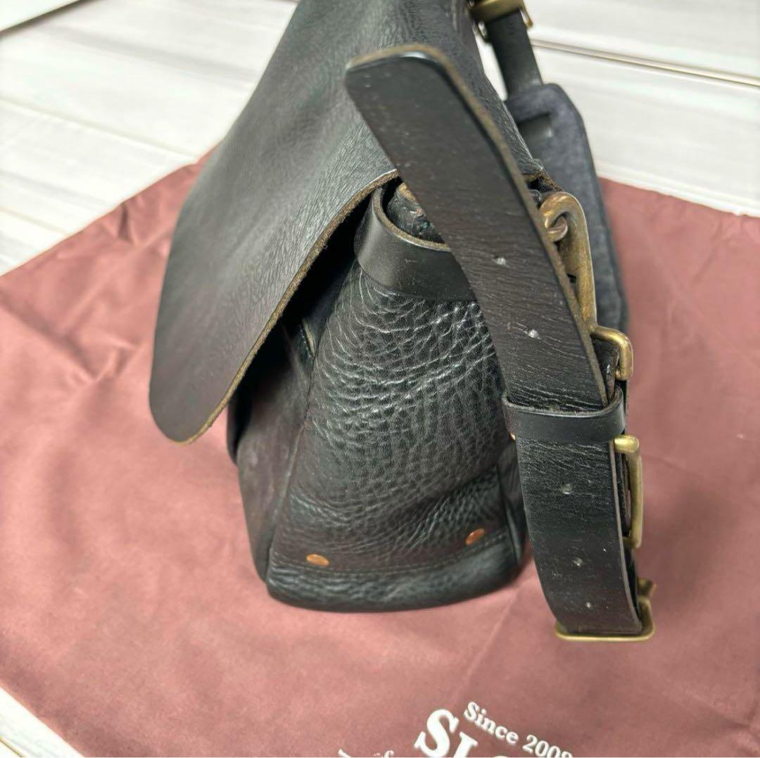 SLOW ショルダーバッグ メッセンジャーバッグ　レザーバッグ　本革　ブラック