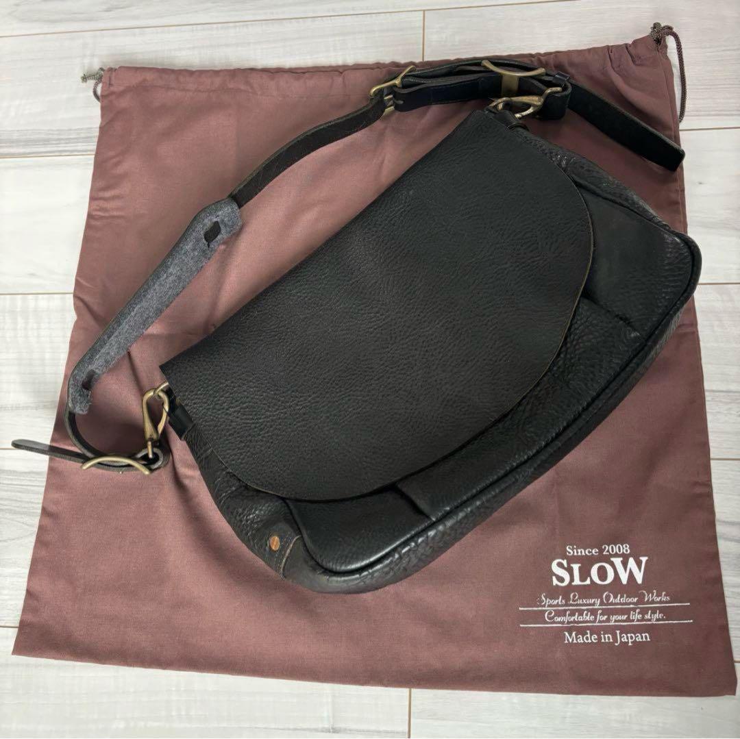 SLOW ショルダーバッグ メッセンジャーバッグ　レザーバッグ　本革　ブラック