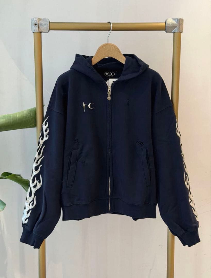thug club ジップパーカー
