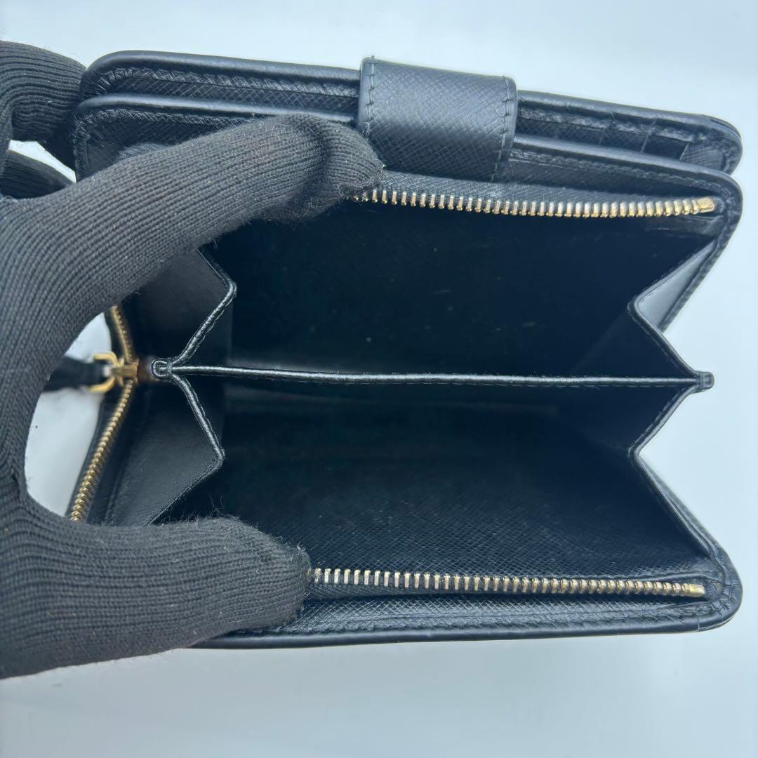 付属付き　プラダ　PRADA 二つ折り財布　サフィアーノ　レザー　ブラック