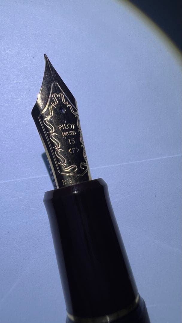 パイロット　PILOT カスタム823 万年筆 アンバー F細字 14K