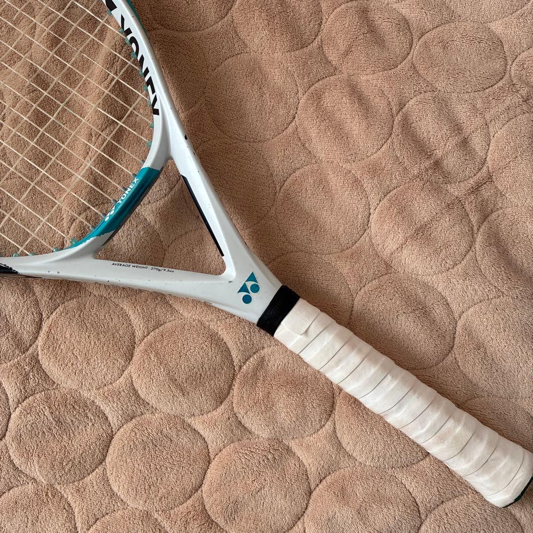 硬式テニスラケット YONEX ASTREL 105