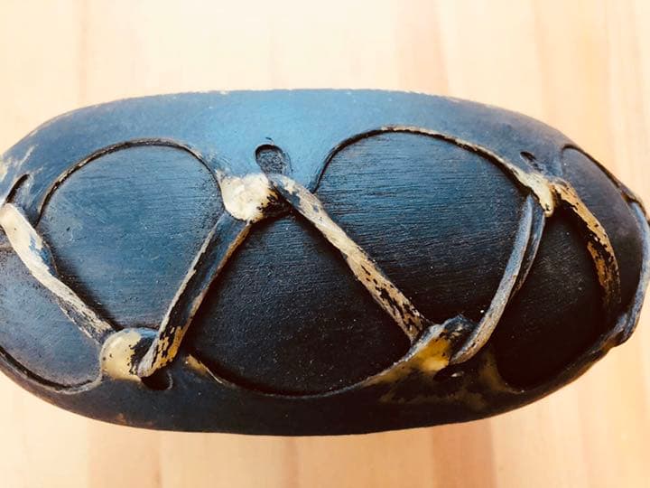 太鼓/タイコ　壁掛けオブジェ　TAOS 作者サイン有り　ネイティブ　インディアン