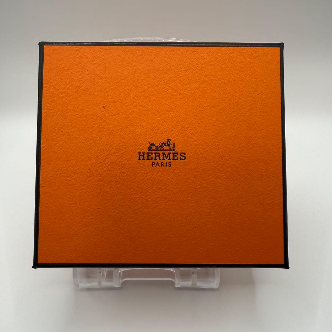 HERMES シルバー レザー ケース