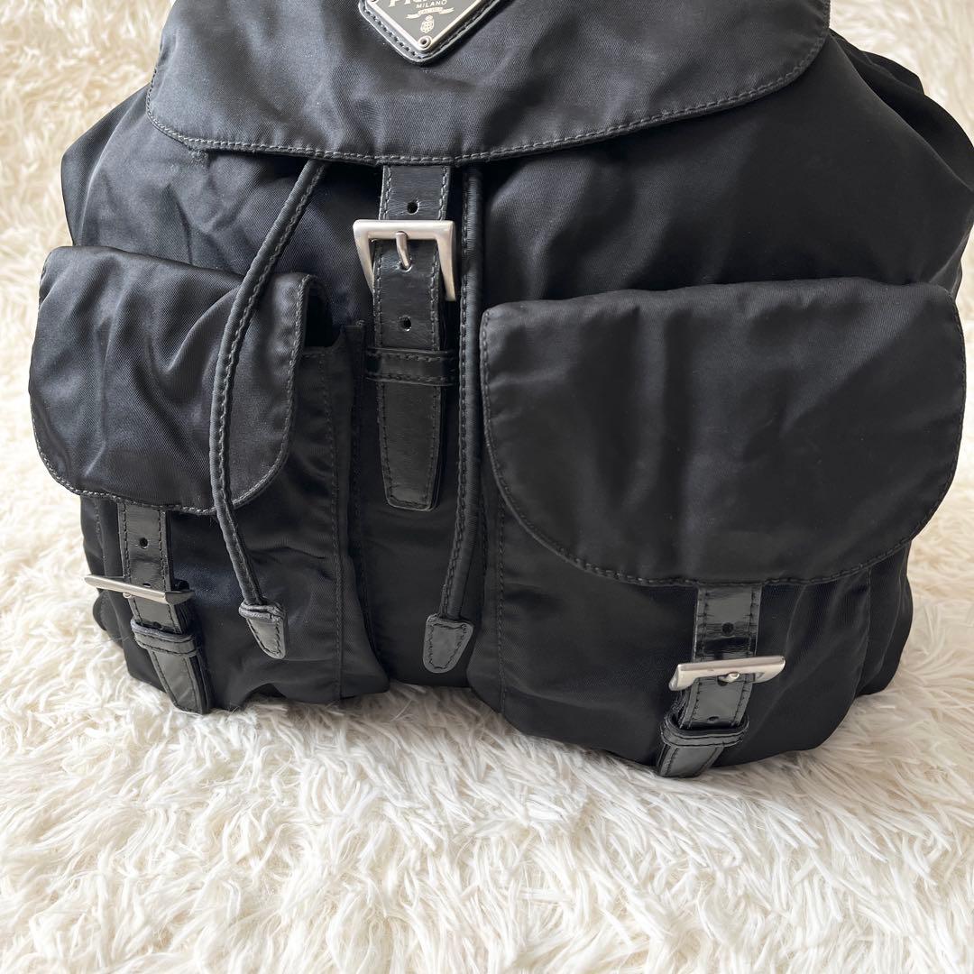 未使用級✨PRADA プラダ　リュックサック　ナイロン　ブラック　三角ロゴ　黒