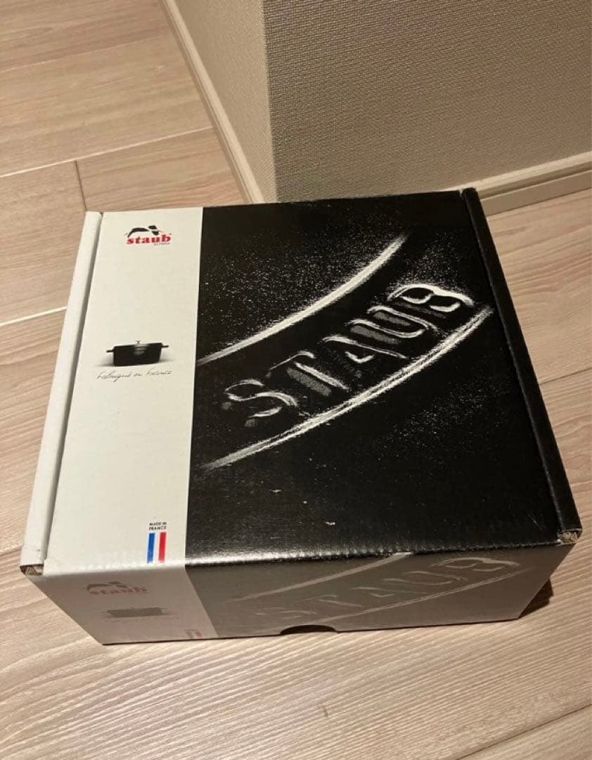 【新品未使用】staub ラ ココット de gohan S ブラック