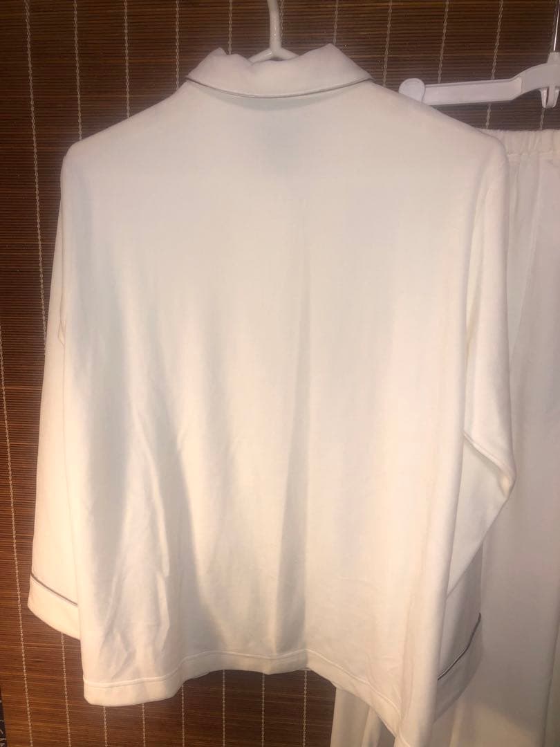 ワコール 睡眠科学プレミアム 高級ベロア パジャマ L 定価33,000円