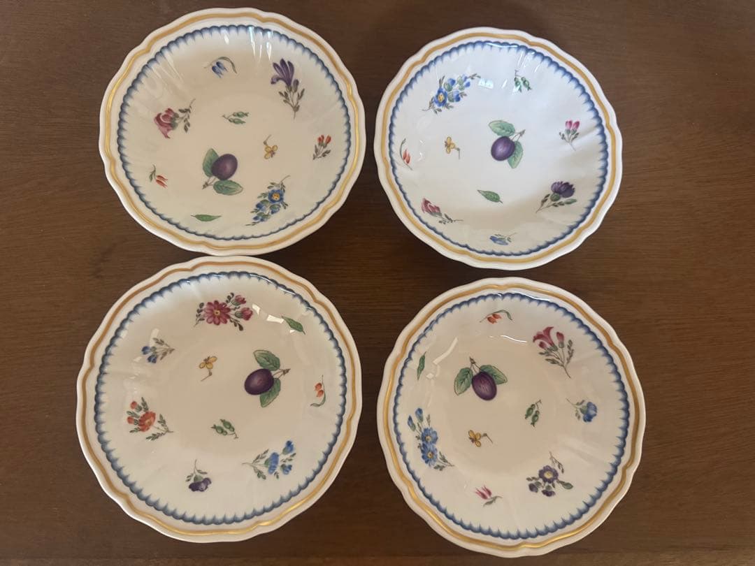 フ*ィ様 リチャードジノリRichard Ginori サラダボウル4枚セット