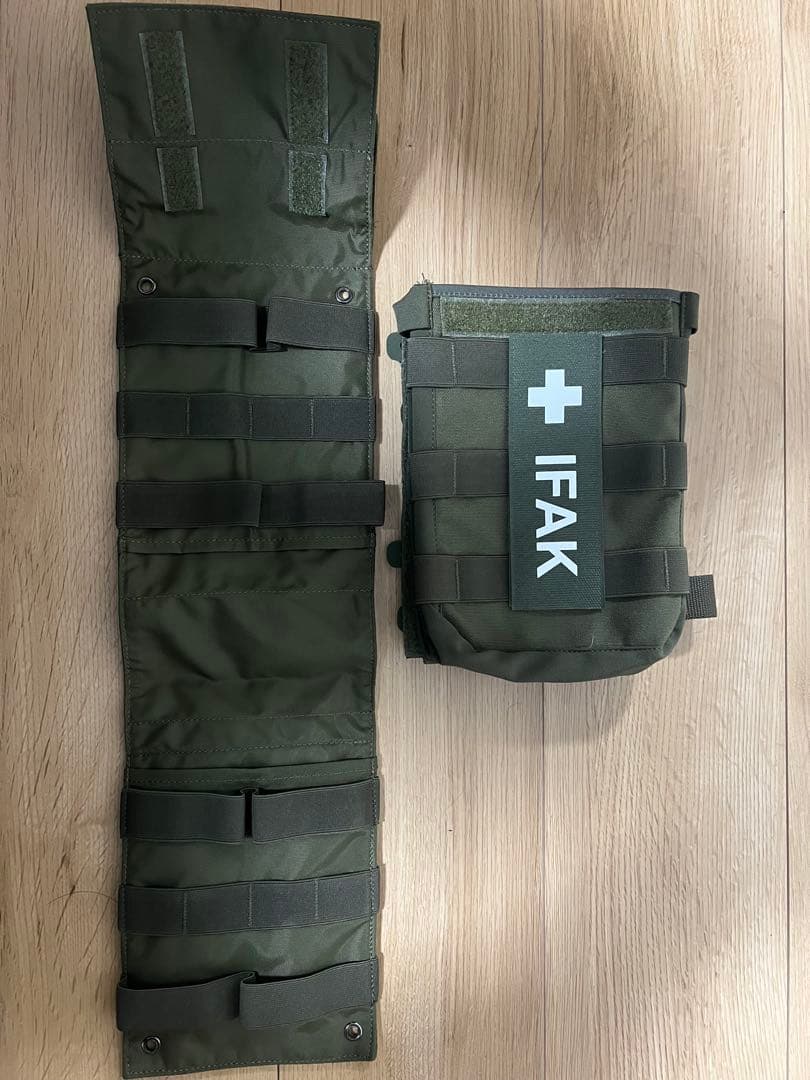 タスマニアンタイガー　メディカルポーチセット