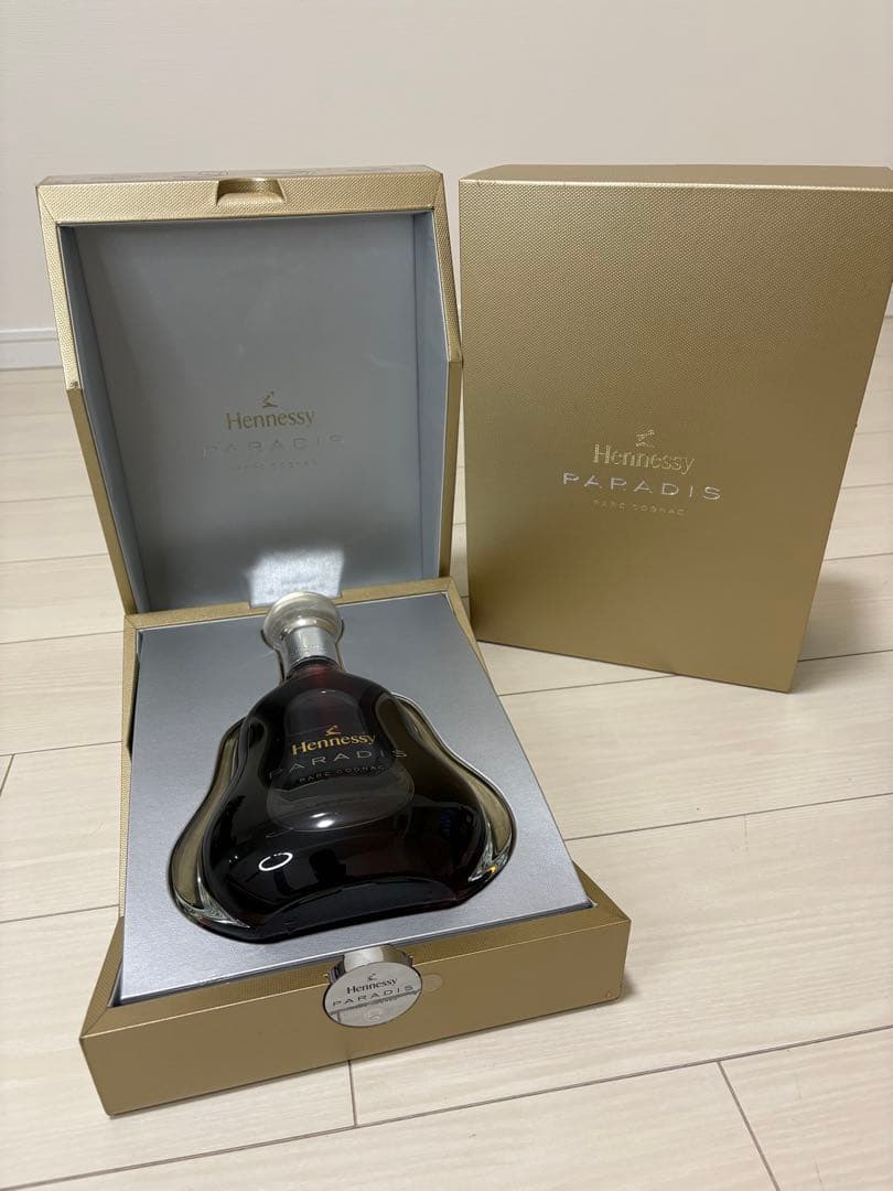 【正規品】Hennessy Paradis ボックス付き