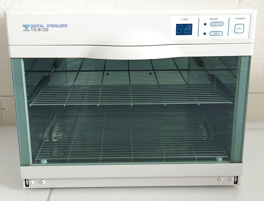 紫外線消毒器　TG-8120　デジタルステリライザー　滝川