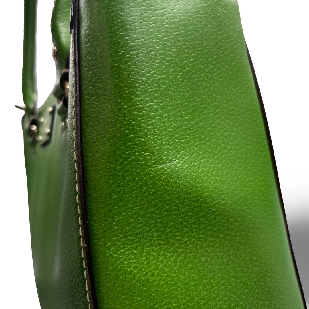 ダイヤ様ケイトスペードニューヨーク　トートバッグ　レザー　グリーン　肩掛け大容量