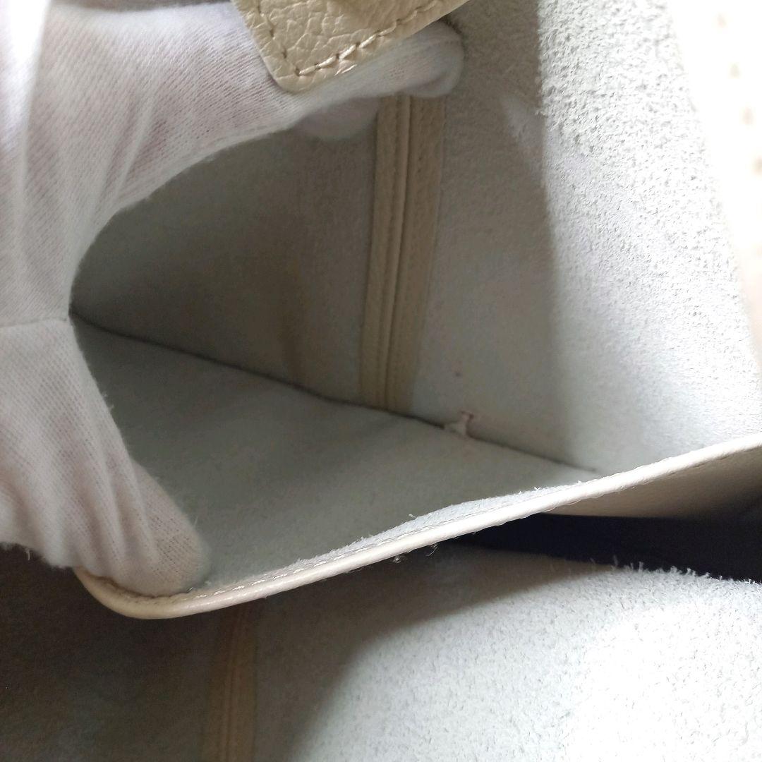 北欧、暮らしの道具店 別注 AULENTTI レザートートバッグ オフホワイト