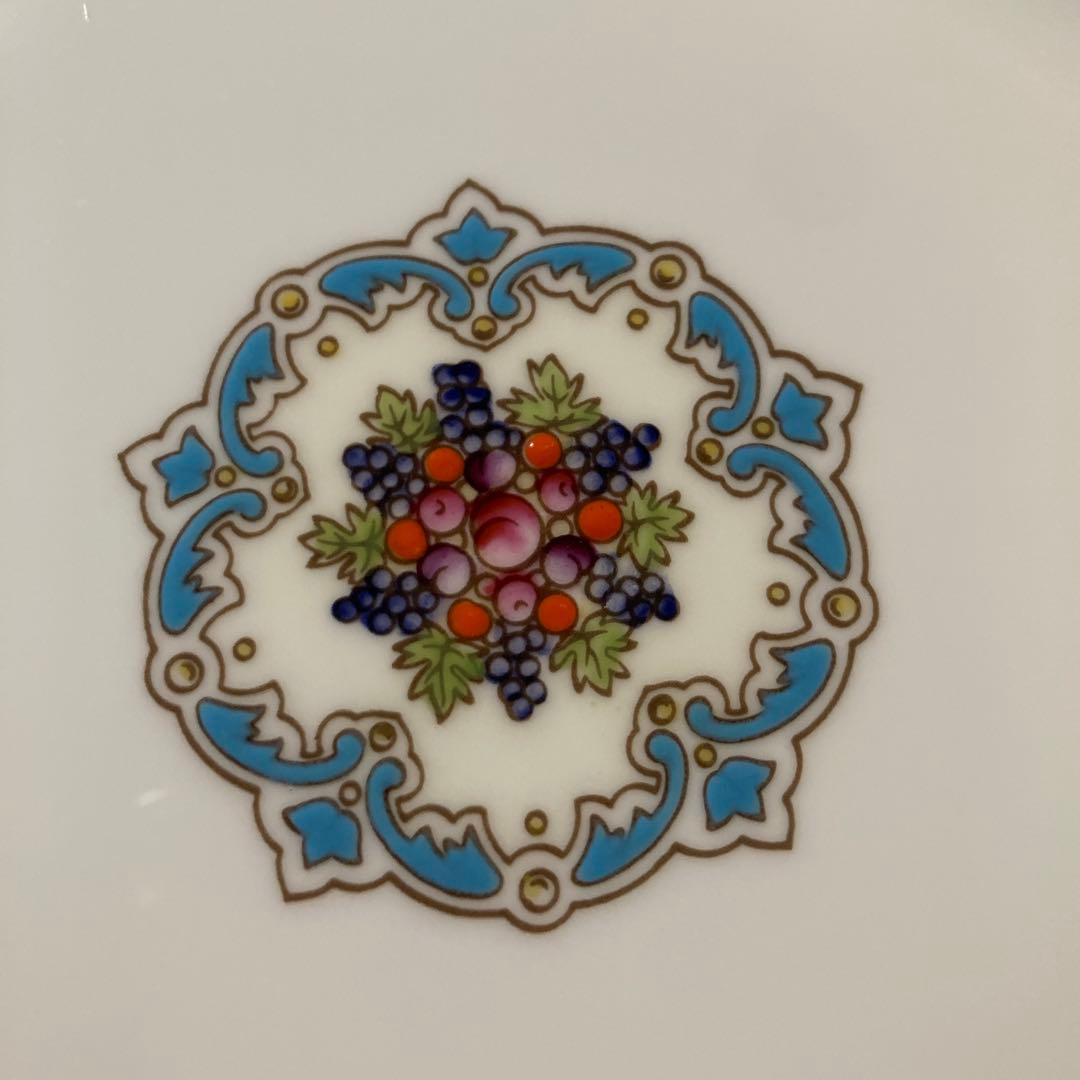 フロレンティーンクーププレート23cm 2枚綺麗な方