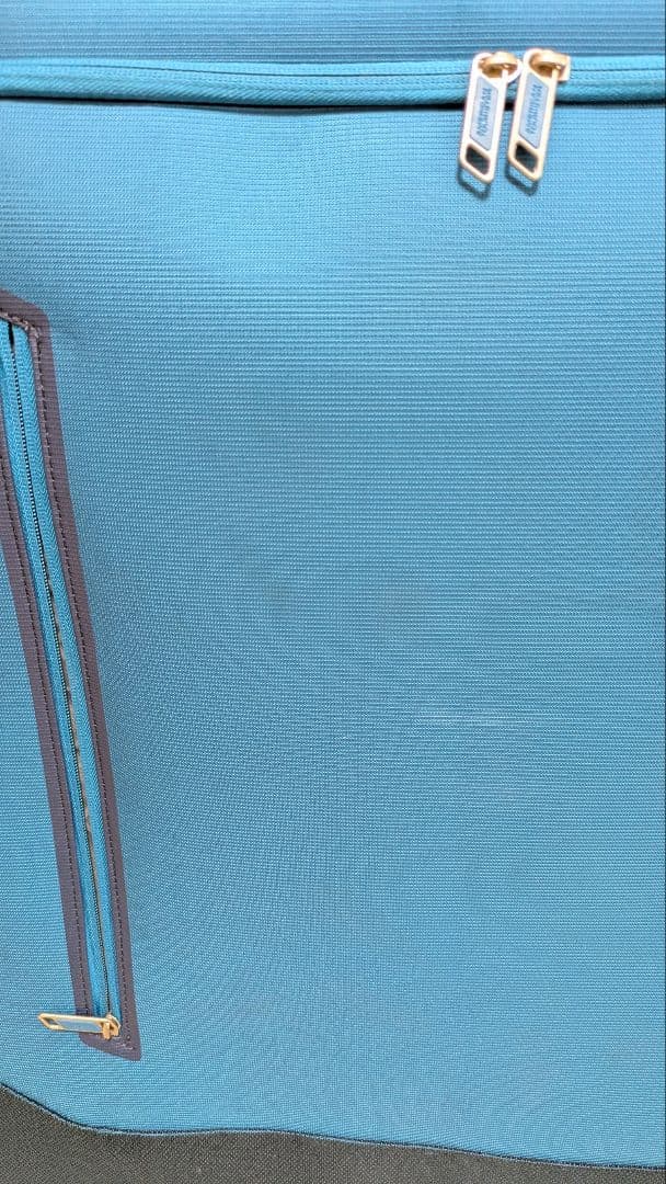 Y*i様 AMERICAN TOURISTER スーツケース