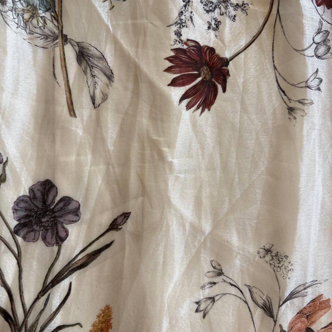 FRAY I.D ボタニカルプリントシアータックスカート フレイアイディ